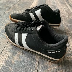 Men’s Globe shoes